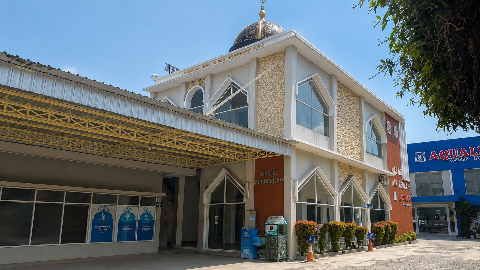 Setiap hari jumat ada jumat berkah di Masjid Air Berkah dibawah naungan Yayasan Air Berkah